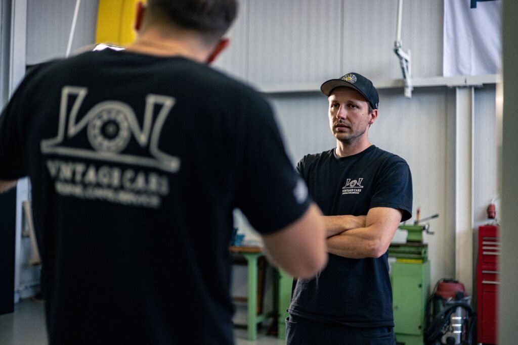 Vintage Cars - Markgröningen - Paul Gespräch Porsche KFZ-Werkstatt